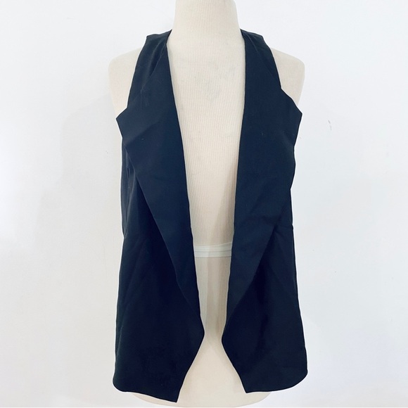 Richard Ruiz 100% wool knot vest NWT - Picture 1 of 9